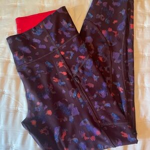 Athleta ranier Leggings in Purple and Red leopard